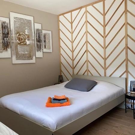 Chambre Privee 14M - Wifi - Appart' 120M Woippy Buitenkant foto